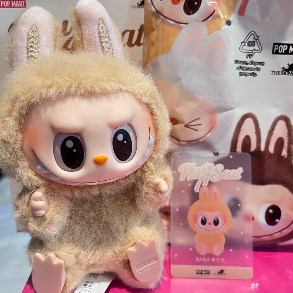 <Authentic> Pop Mart Have a Seat Series - BABA